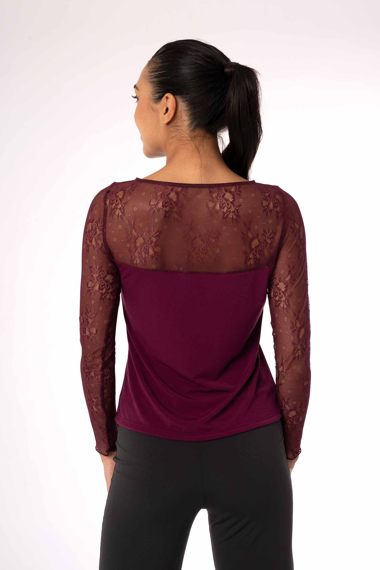Langarm Shirt mit Spitze zum Tanzen