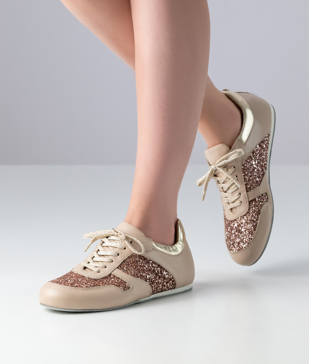 Street-Style Tanzsneaker glitzernd